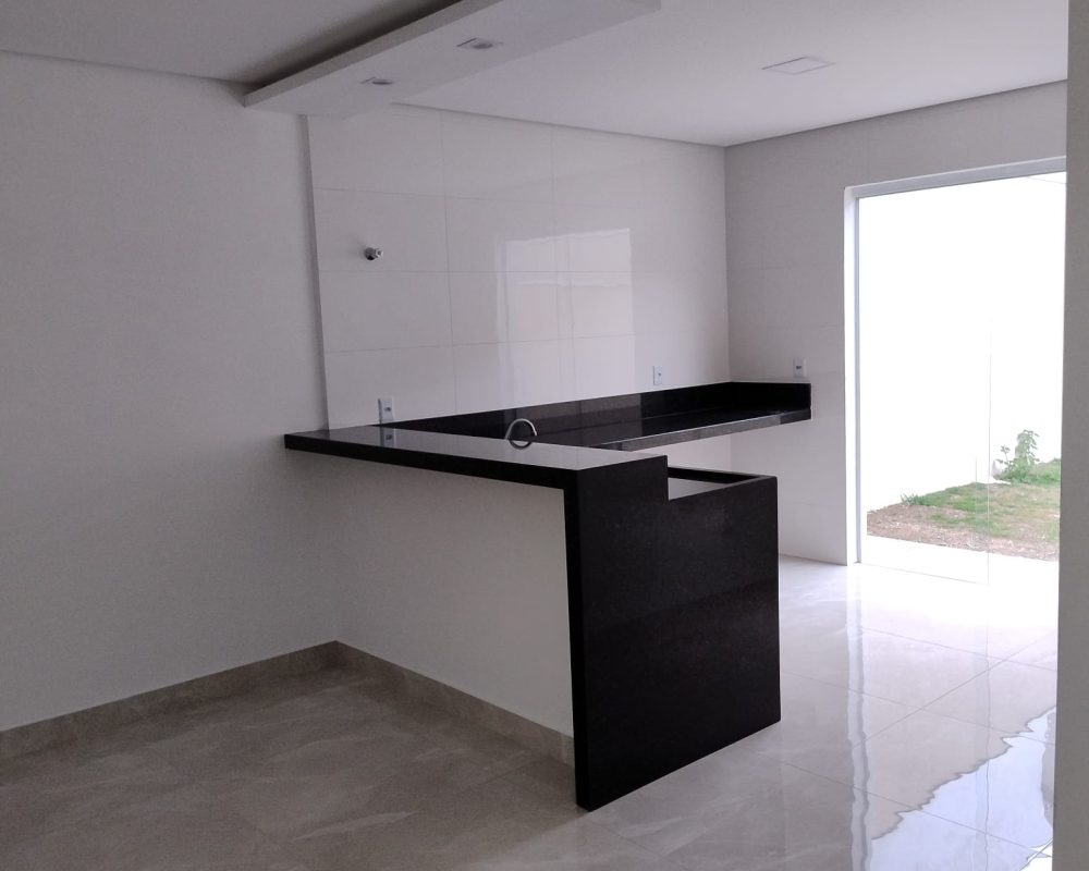 b10e70de-fa75-42ad-9fed-553b503aa3ee