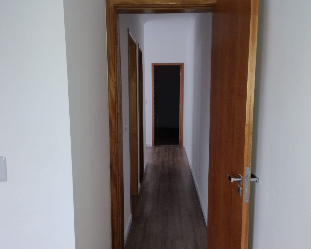 ce8e6595-a2b3-4d49-99d7-80ce8edadd83