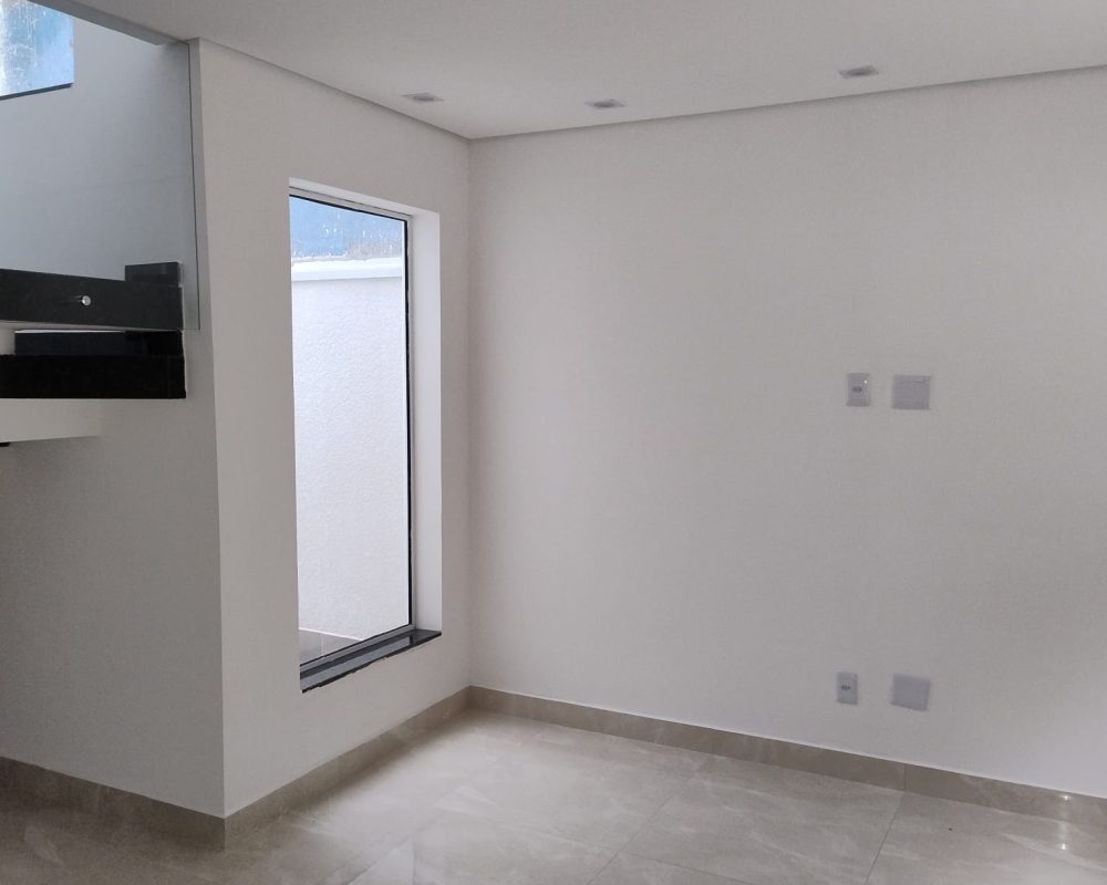 e2553066-19ba-49ac-b00b-d263fcd16c67